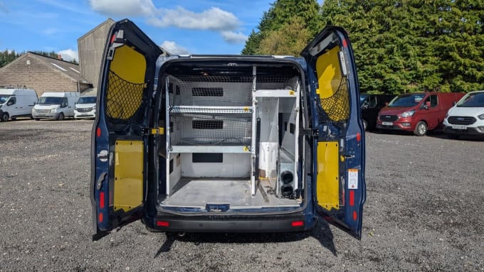 2024 Ford Transit Custom