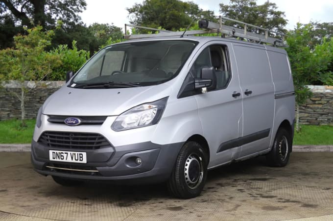 2024 Ford Transit Custom