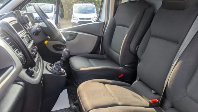 2025 Renault Trafic