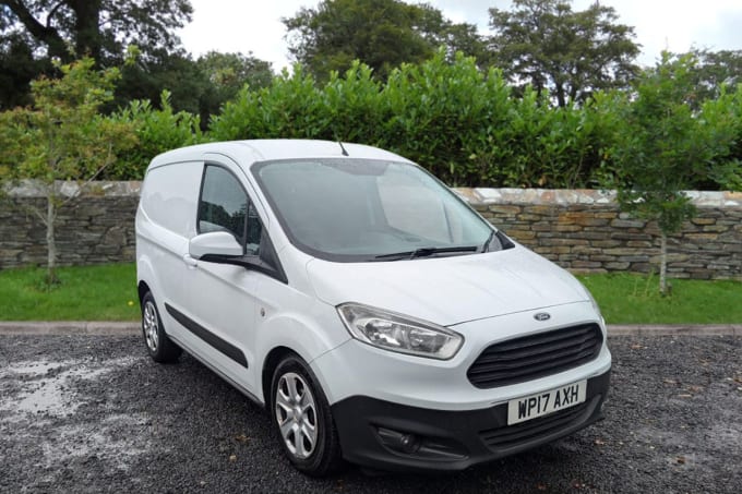 2024 Ford Transit Courier