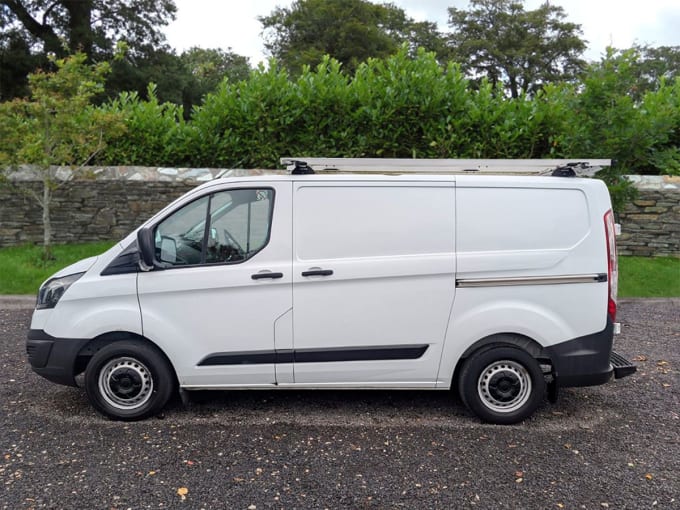 2025 Ford Transit Custom