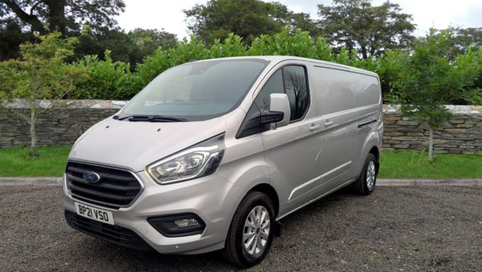 2025 Ford Transit Custom