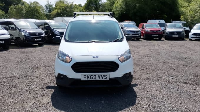 2025 Ford Transit Courier