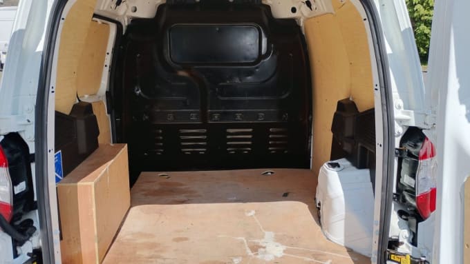 2025 Ford Transit Courier