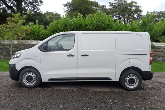 2025 Vauxhall Vivaro