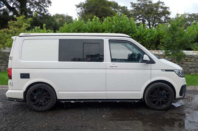 2025 Volkswagen Transporter