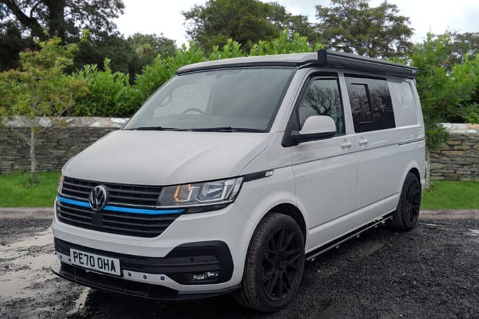 2025 Volkswagen Transporter