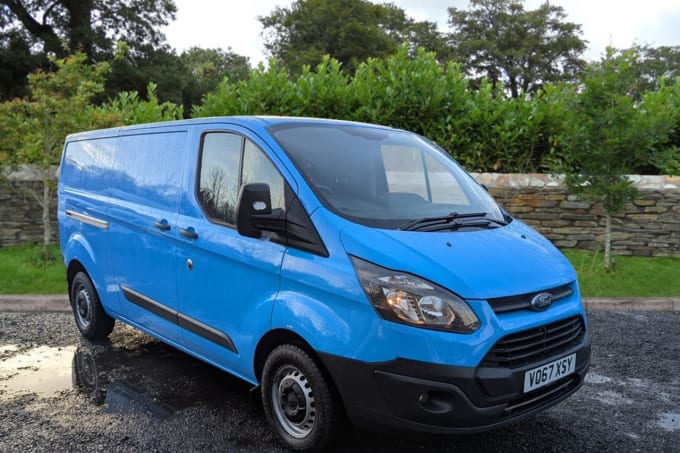 2025 Ford Transit Custom