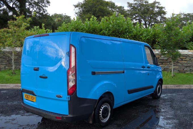 2025 Ford Transit Custom