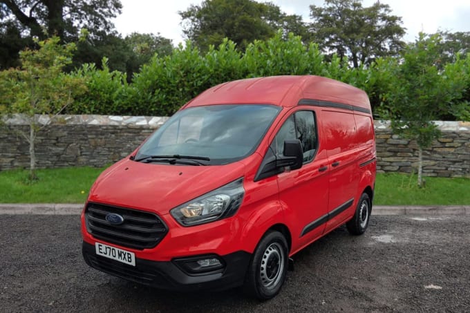 2025 Ford Transit Custom