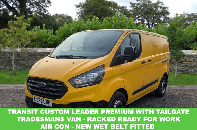 2025 Ford Transit Custom