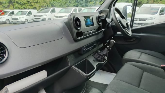 2025 Mercedes-benz Sprinter