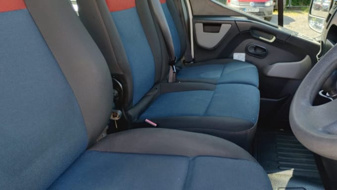 2025 Renault Master