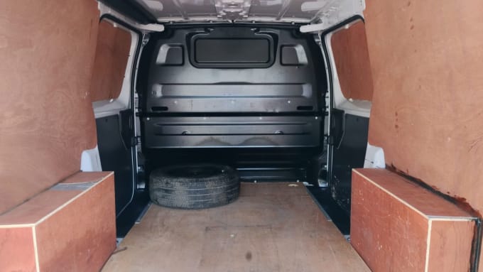 2025 Vauxhall Vivaro