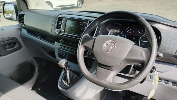 2025 Vauxhall Vivaro