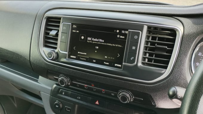 2025 Vauxhall Vivaro