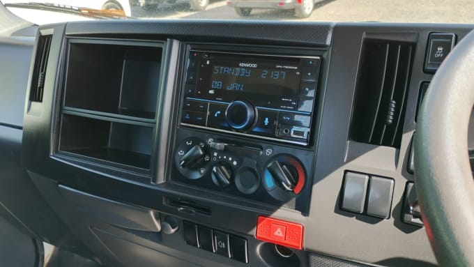 2025 Isuzu Grafter