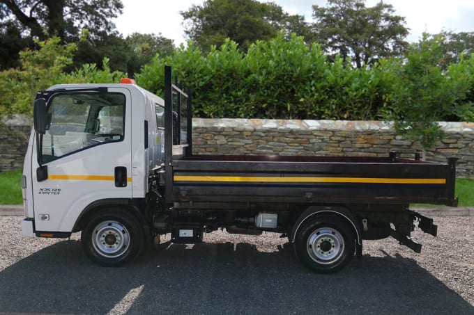 2025 Isuzu Grafter