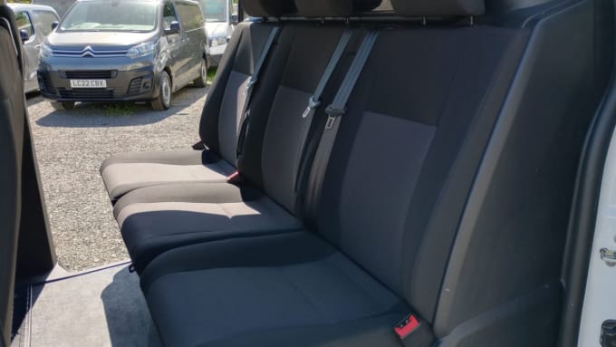 2021 Vauxhall Vivaro