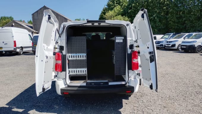 2021 Vauxhall Vivaro