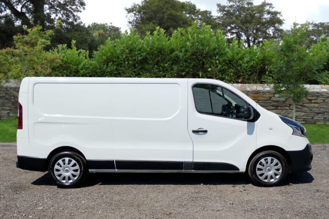 2025 Renault Trafic