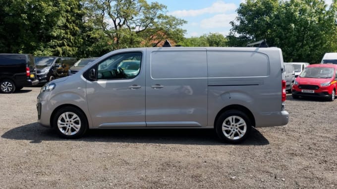 2025 Vauxhall Vivaro