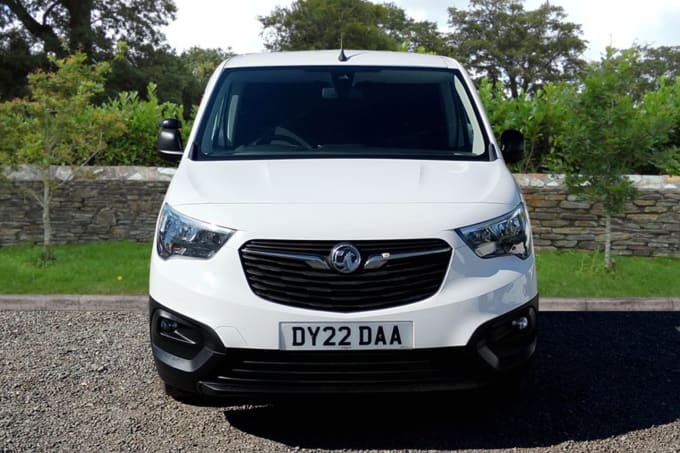 2025 Vauxhall Combo