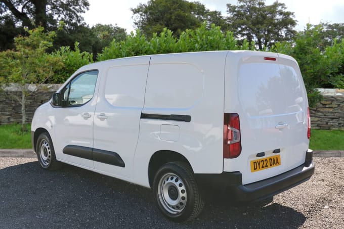 2025 Vauxhall Combo