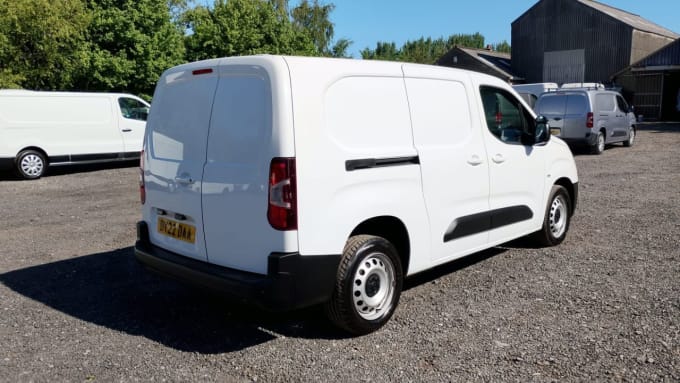 2025 Vauxhall Combo