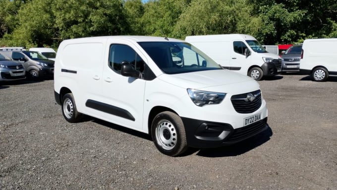 2025 Vauxhall Combo