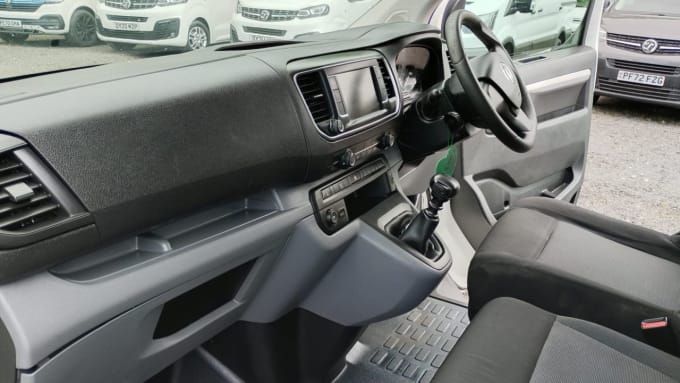 2025 Vauxhall Vivaro