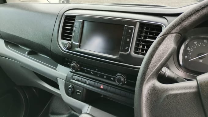 2025 Vauxhall Vivaro