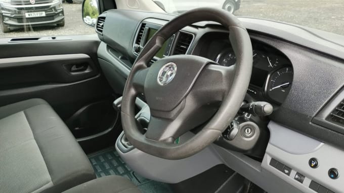 2025 Vauxhall Vivaro