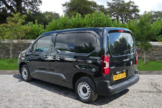 2025 Vauxhall Combo