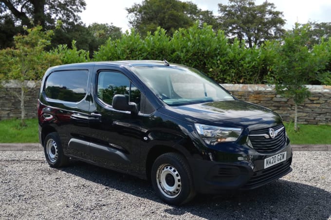 2025 Vauxhall Combo