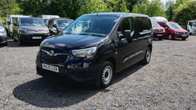 2025 Vauxhall Combo