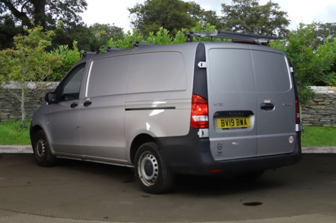 2025 Mercedes-benz Vito