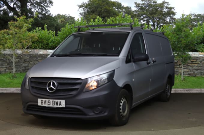 2025 Mercedes-benz Vito