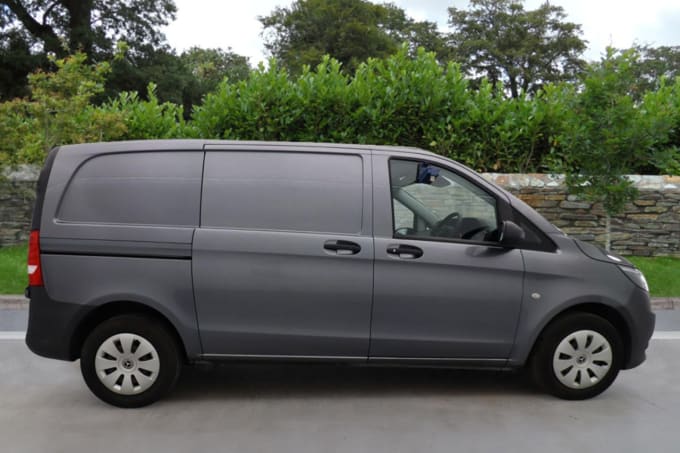 2025 Mercedes-benz Vito
