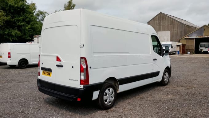 2025 Renault Master