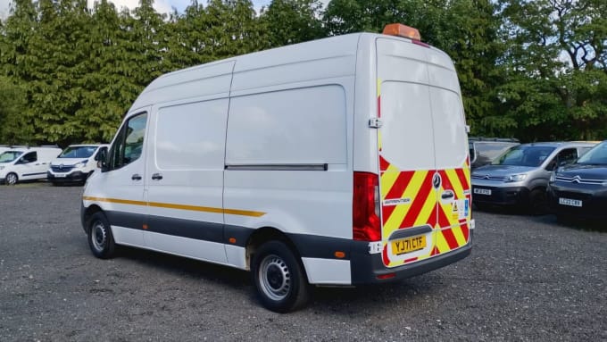 2025 Mercedes-benz Sprinter 315 Cdi Mwb Premium