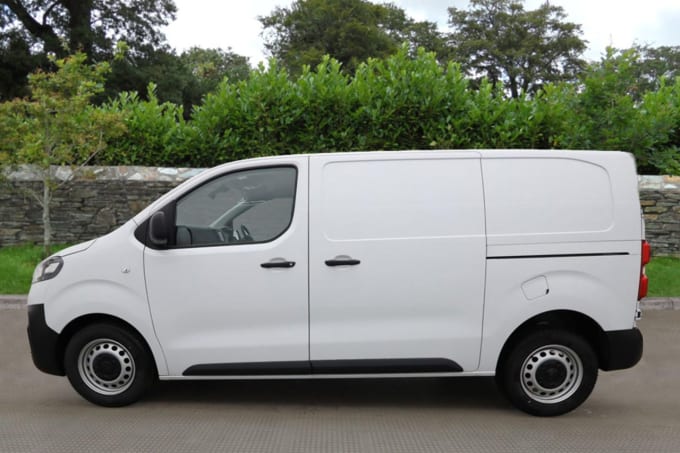 2025 Vauxhall Vivaro
