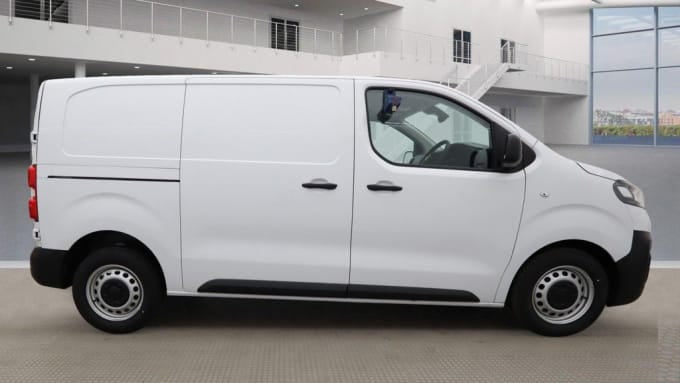 2025 Vauxhall Vivaro