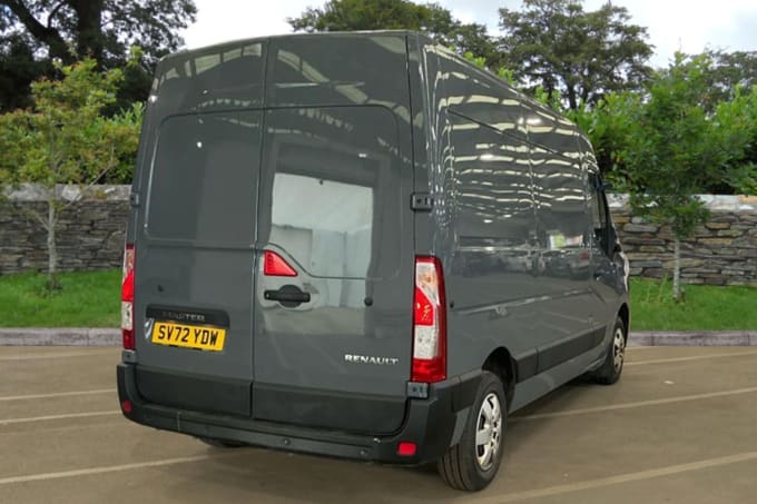 2025 Renault Master