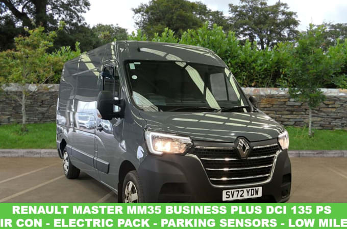 2025 Renault Master