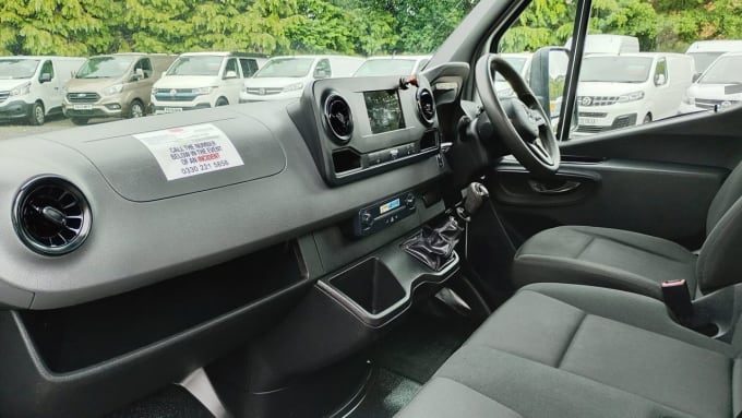 2025 Mercedes-benz Sprinter
