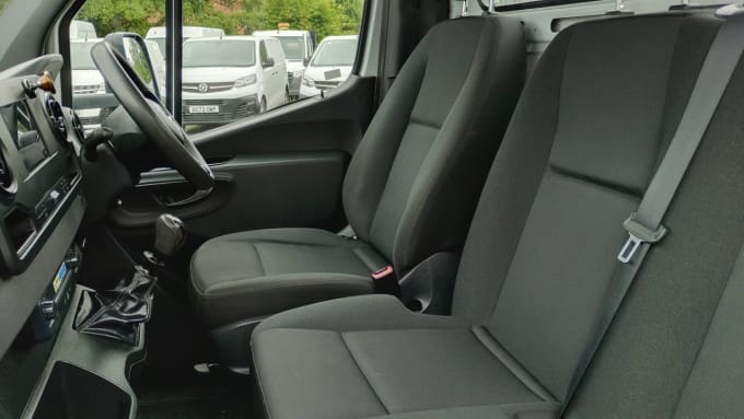 2025 Mercedes-benz Sprinter