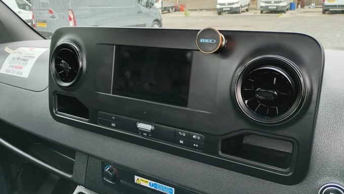 2025 Mercedes-benz Sprinter