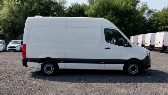 2025 Mercedes-benz Sprinter