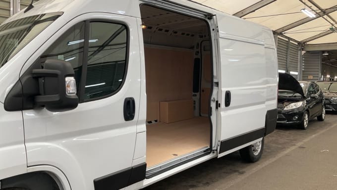 2025 Citroen Relay